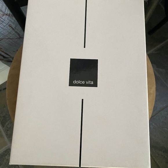 DOLCE VITA Towne Ankle Boot - Picture 2 of 10